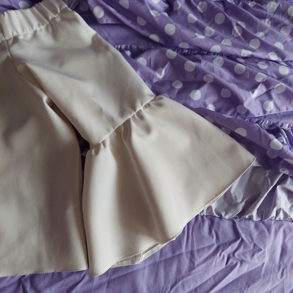 Off shoulder crop top - Picture 2 of 2